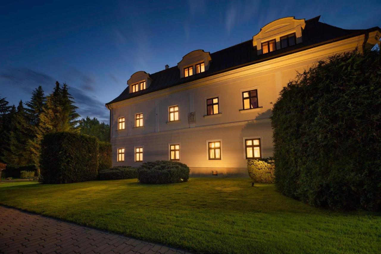 Hotel Villa Necas Zilina Žilina Exterior foto
