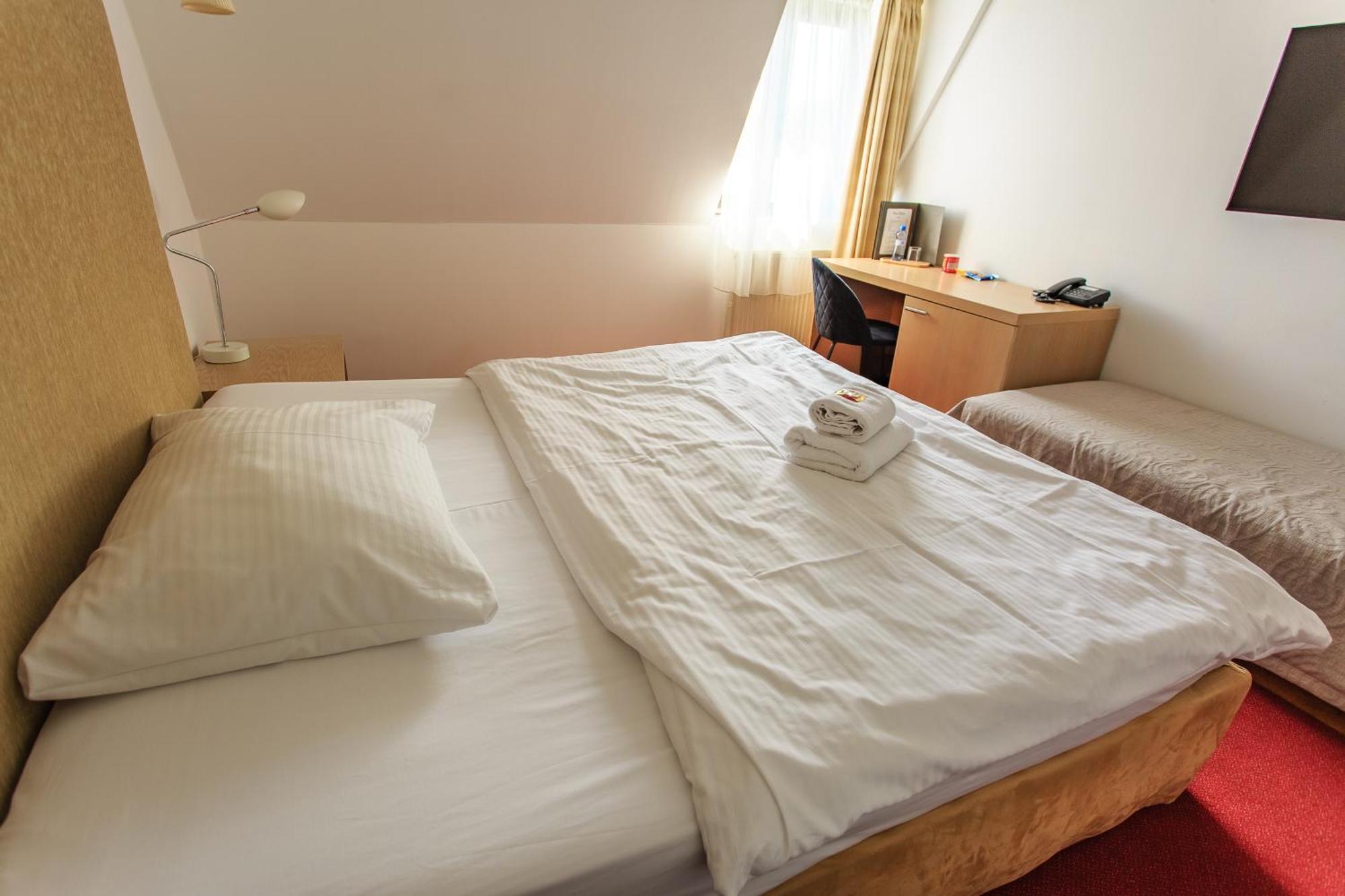 Hotel Villa Necas Zilina Žilina Exterior foto