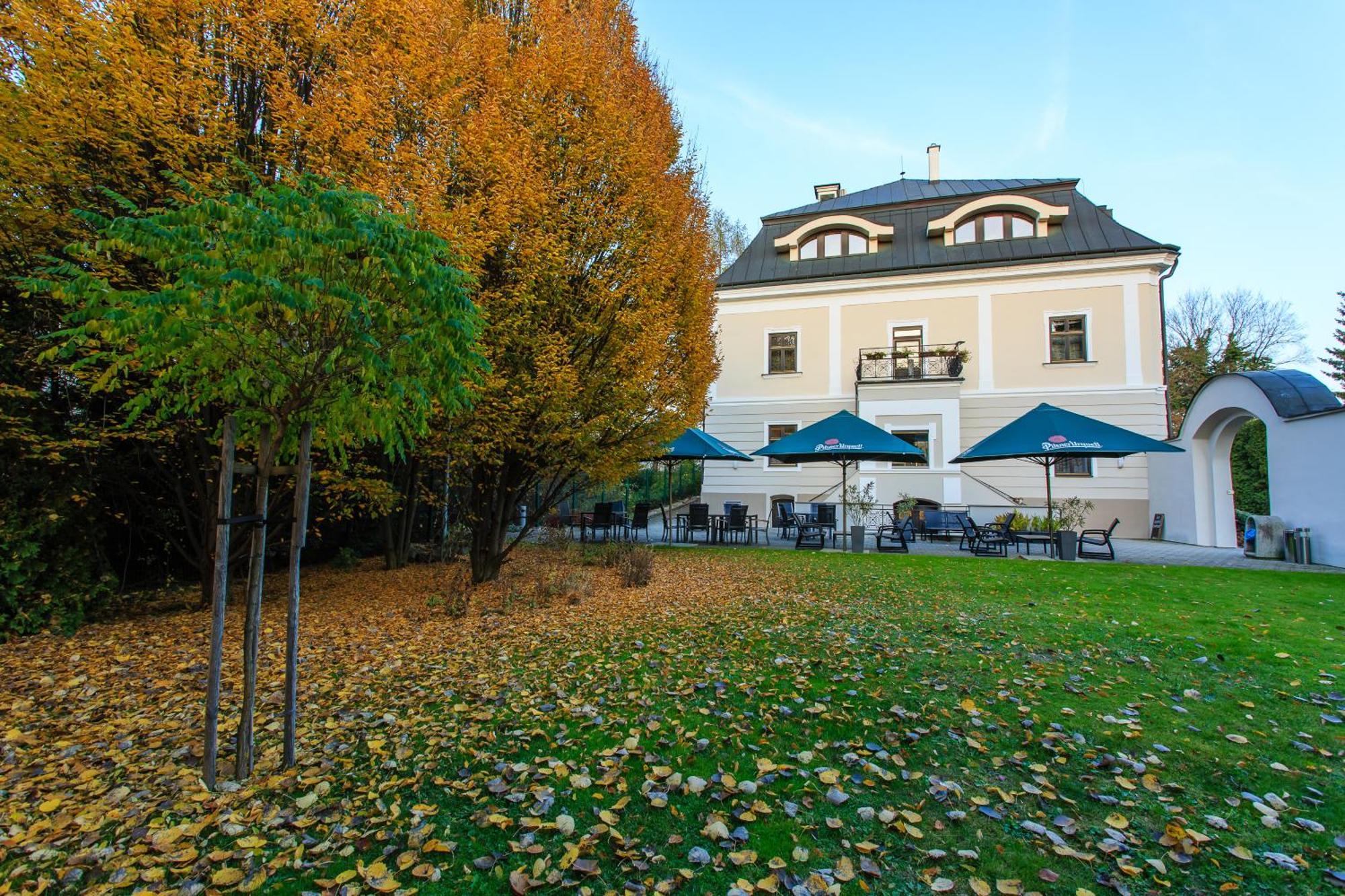 Hotel Villa Necas Zilina Žilina Exterior foto